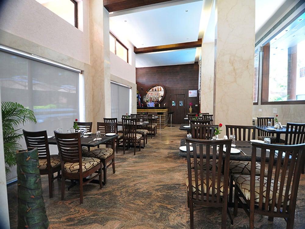 Dewdrop Le Seasons Beach Resort Calangute Dış mekan fotoğraf